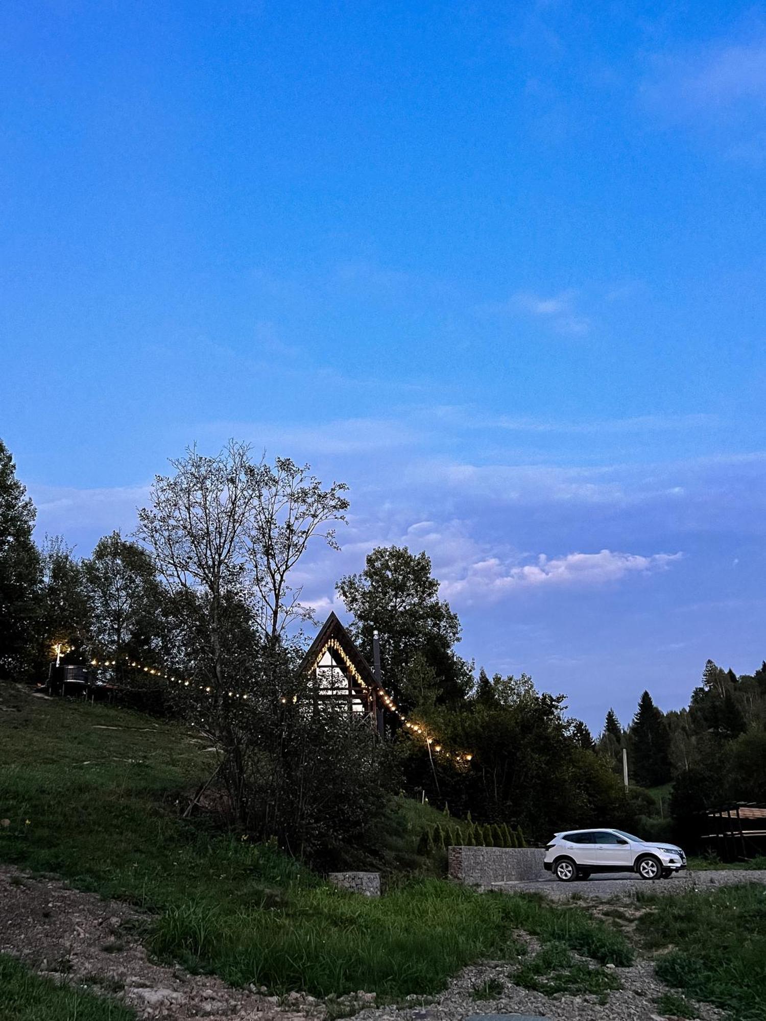 Sunrise Apartment Slavske Bagian luar foto
