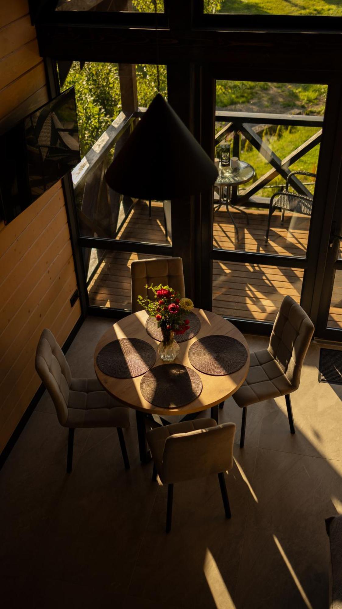 Sunrise Apartment Slavske Bagian luar foto